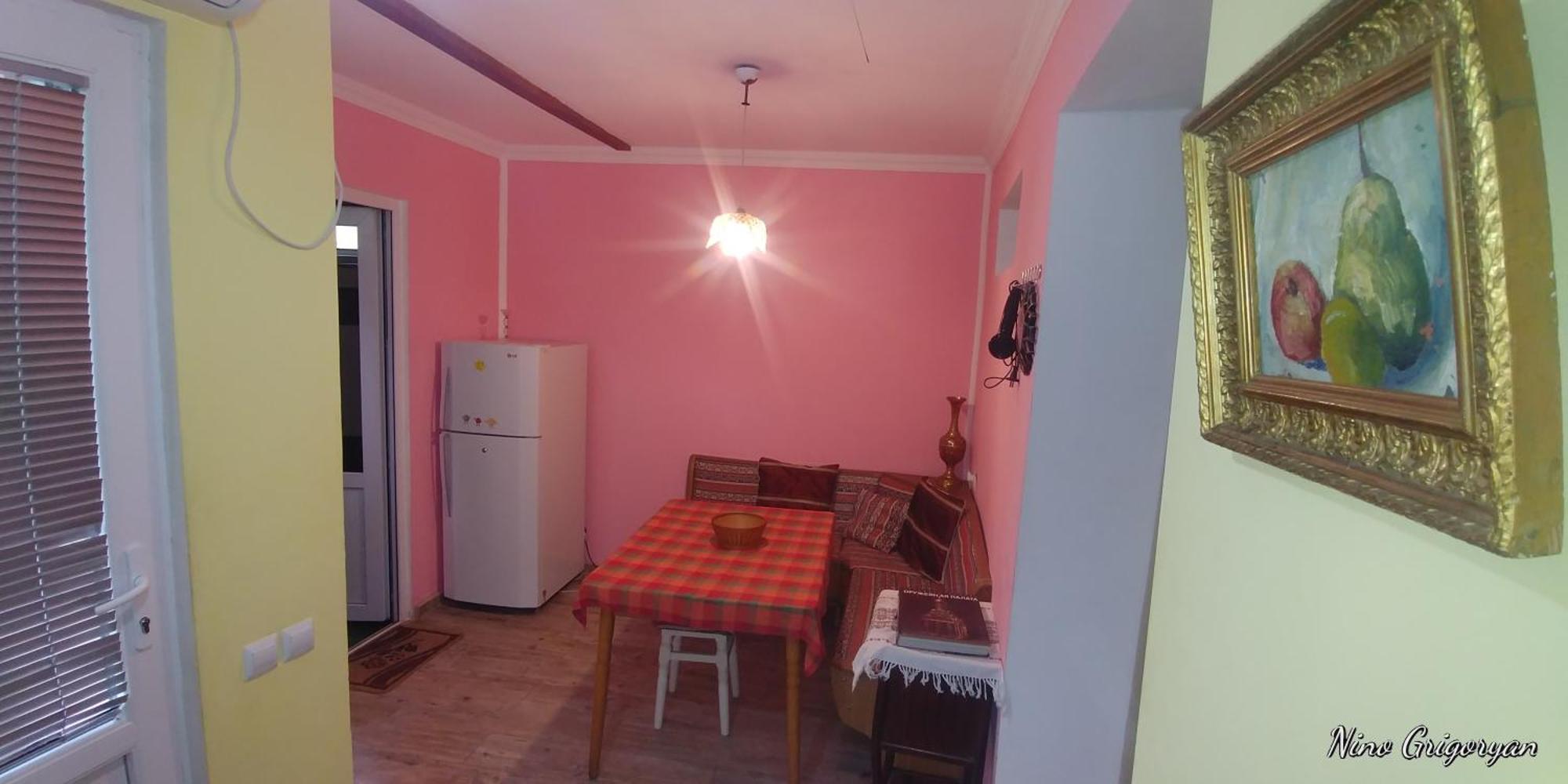 Guest House Nise Tiflis Dış mekan fotoğraf