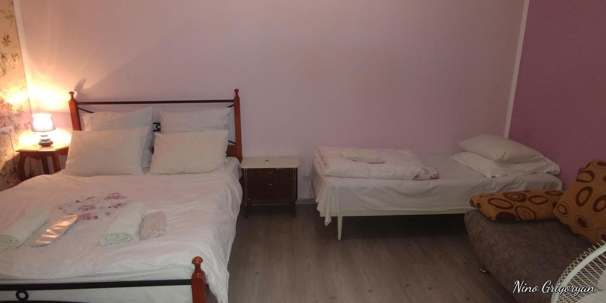Guest House Nise Tiflis Dış mekan fotoğraf
