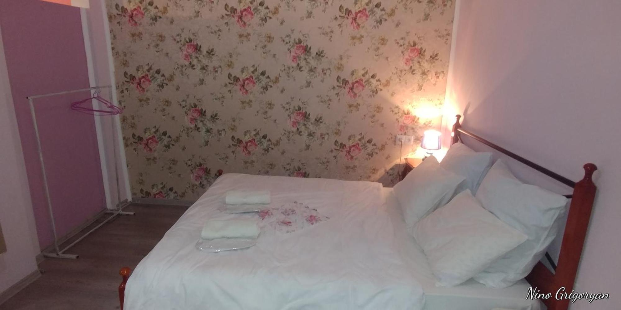 Guest House Nise Tiflis Dış mekan fotoğraf