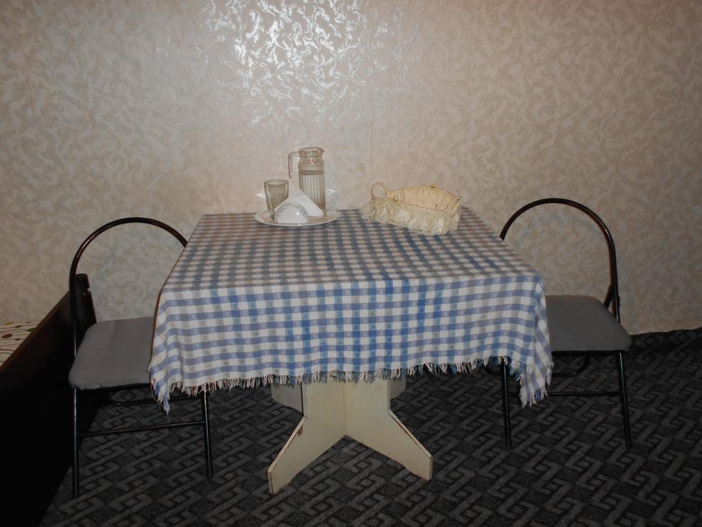 Guest House Nise Tiflis Oda fotoğraf