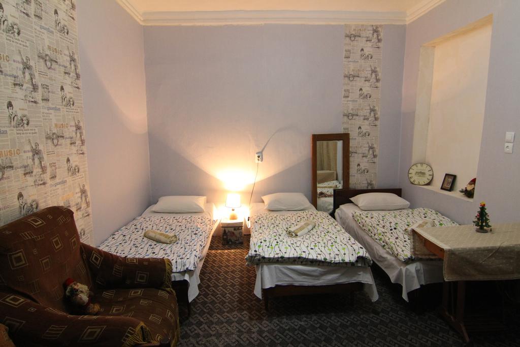 Guest House Nise Tiflis Dış mekan fotoğraf